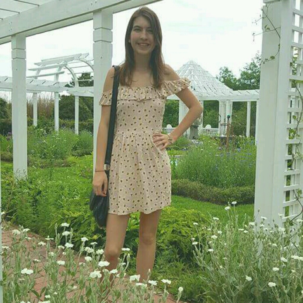 Meet your Posher, Emma